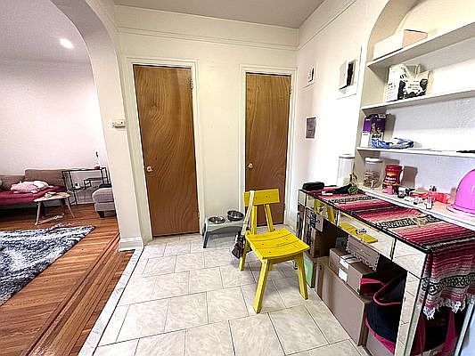 5th image of 402 Ocean Pkwy #401