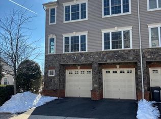 Chatsworth Village Condo, Manassas, VA 20109