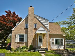 803 Terrace Rd, Willow Grove, PA 19090