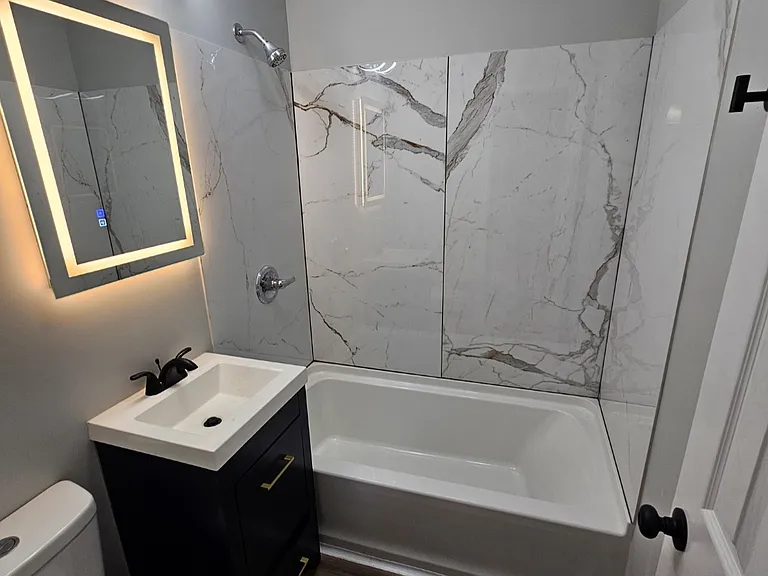 5 Park Ln #1 — Photo 2