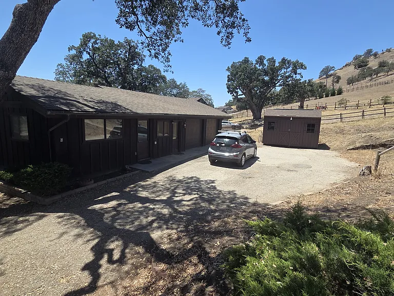 24441 Serra Pl — Photo 30