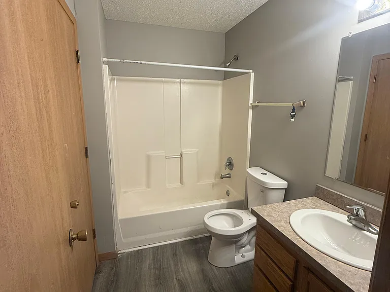 2701 Emerson Ave N #1 — Photo 15