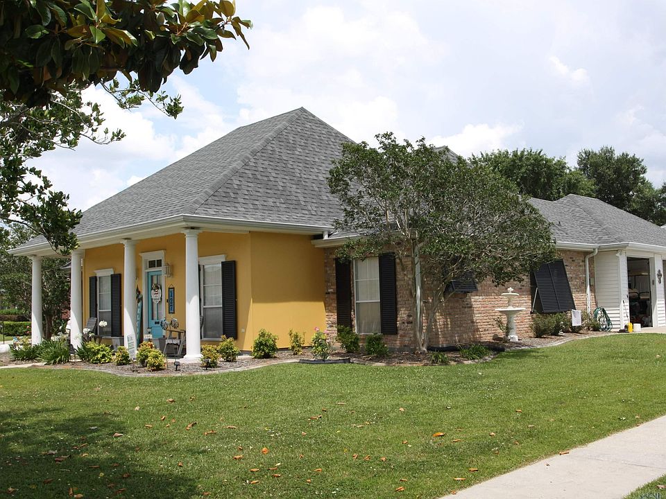 127 Sugarwood Blvd, Houma, LA 70360 MLS 2023007834 Zillow