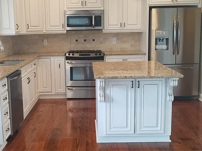 418 Buxton Ln — Photo 8
