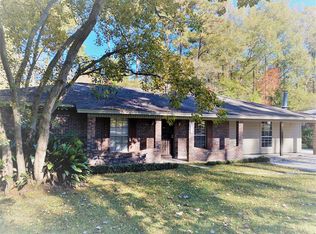 1311 Edgewood Dr, Laurel, MS 39440