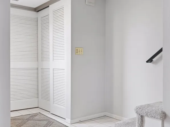 3620 Independence Ave S APT 52, Saint Louis Park, MN 55426