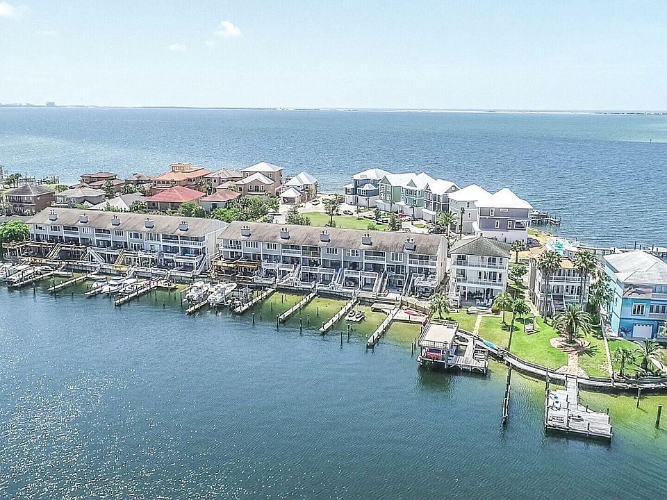 1st image of 226 Snug Harbour Dr