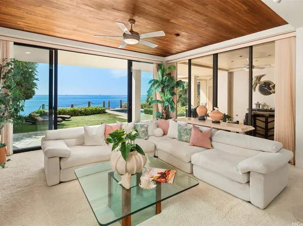 4248 Kaikoo Pl, Honolulu, HI 96816