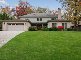 85 Hemlock Ln, Highland Park, IL 60035
