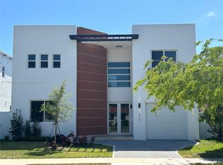 910 SW 24th Rd, Miami, FL 33129