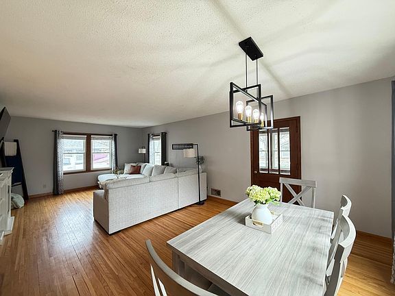 5th image of 616 Lynn Rd SW