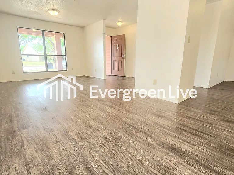 2116 San Miguel Ct — Photo 3
