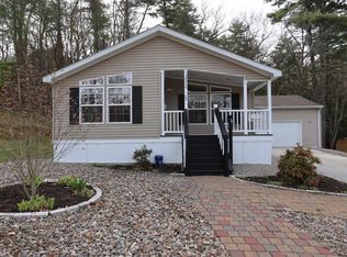 20 Kirkwood Rd, Hooksett, NH 03106