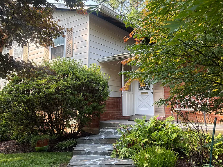 11902 Enid Dr — Photo 23