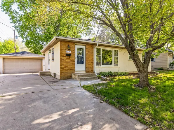 5319 45th Ave N, Robbinsdale, MN 55422