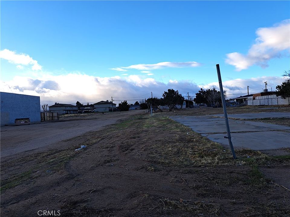 2nd image of 0 Walnut St #16