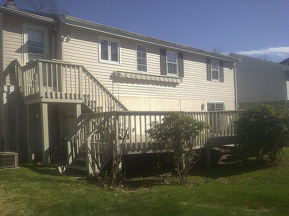 BACK DECK WITH AWNING