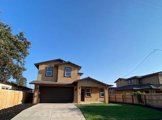 1794 E Flora St, Stockton, CA 95205