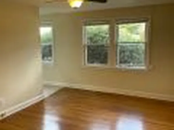 634 N Monroe St #4, Arlington, VA 22201