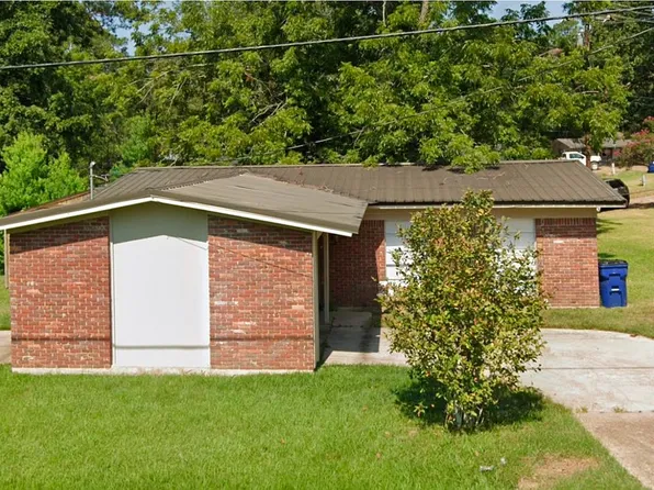 2016 N 1st St, Jena, LA 71342