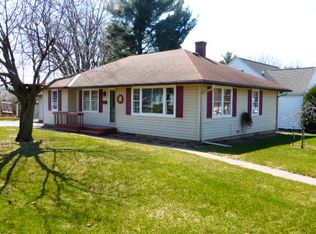 800 E 7th St, Marshfield, WI 54449