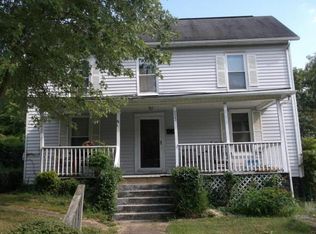 117 W 10th Ave, Johnson City, TN 37604