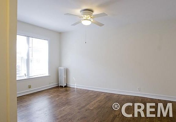 2nd image of 7010 N Ashland Blvd APT 204
