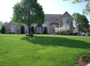 W150N10246 Windsong Cir W, Germantown, WI
