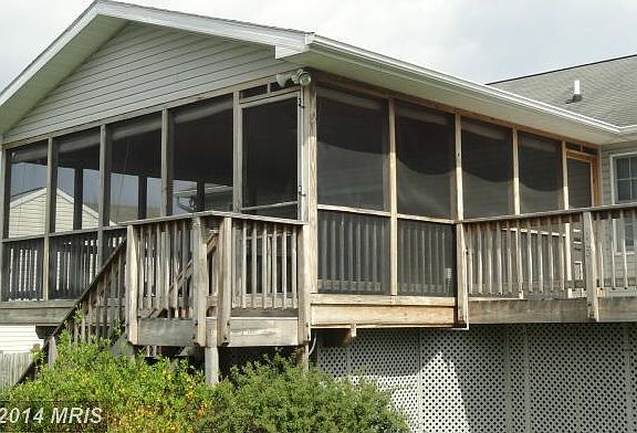 3rd image of 23 Stoney Park Way
