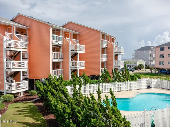 1615 Carolina Beach Avenue N Apt E5, Carolina Beach, NC 28428