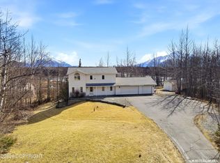 4015 N Hazelwood Cir, Palmer, AK 99645