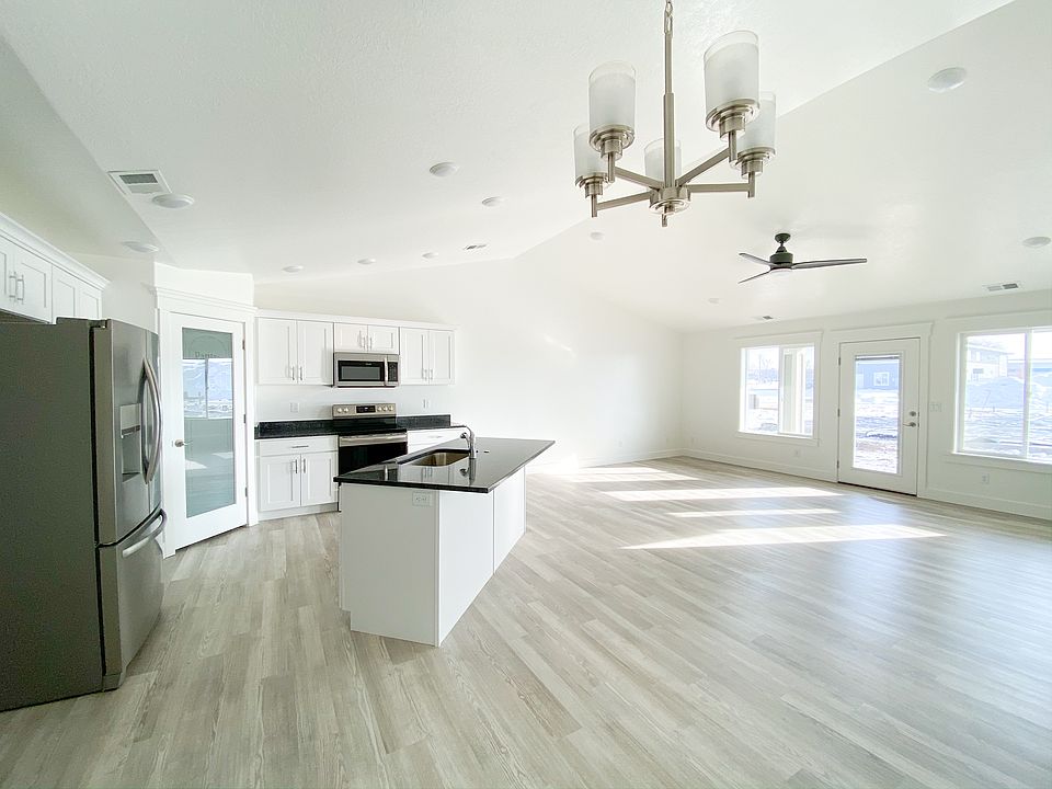 Kitchen Great Room