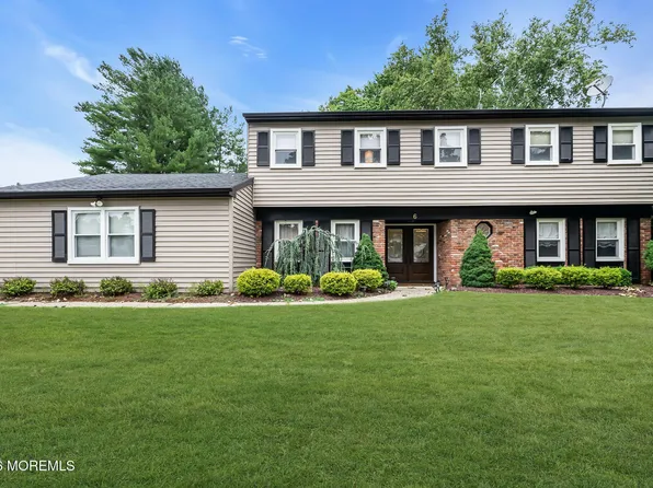 6 Hudson Bay Terrace, Marlboro, NJ 07746