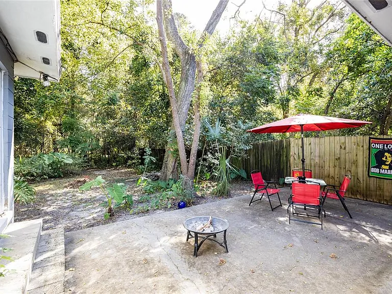 749 NW 34th St — Photo 36