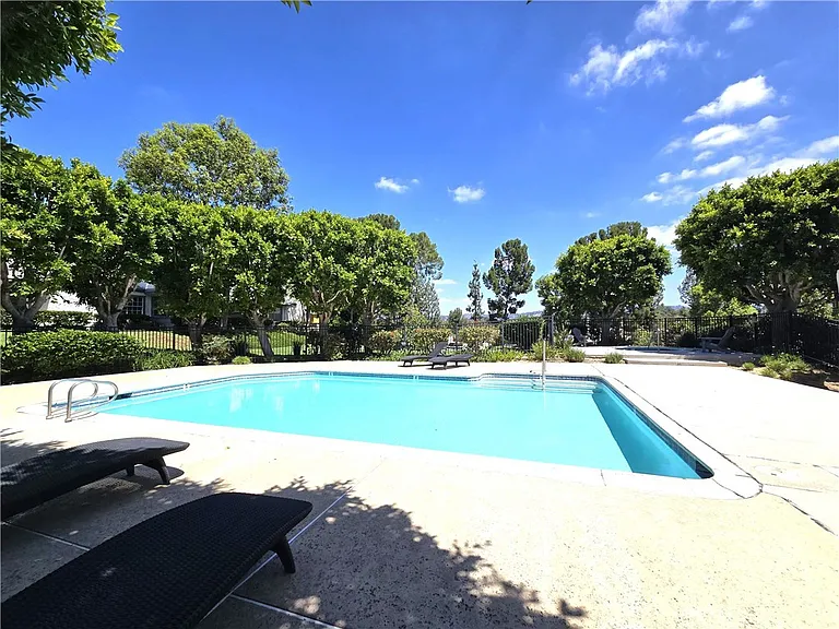 1319 S Country Way — Photo 12