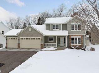739 Crestview Dr N, Maplewood, MN 55119