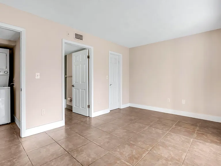 5200 NW 31st Ave #141 — Photo 10
