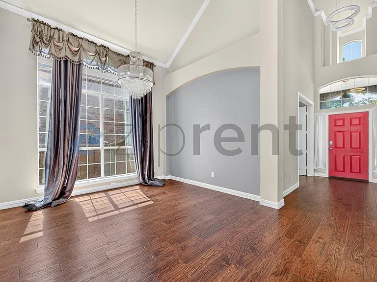 15128 Appaloosa Dr — Photo 2