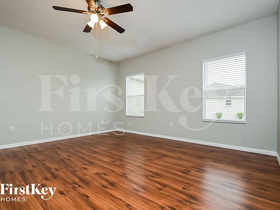 3rd image of 8314 Greystone Dr