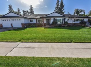 3075 W Dovewood Ln, Fresno, CA