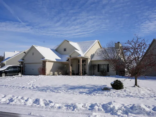 7107 Evansbrook Dr, Fort Wayne, IN 46835