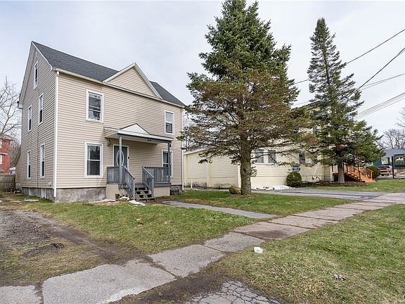 2nd image of 220 Church St