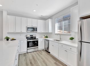 920 Cedar Pine Dr #A-102, Longmont, CO 80504
