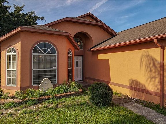 4th image of 1828 Tillstream Dr