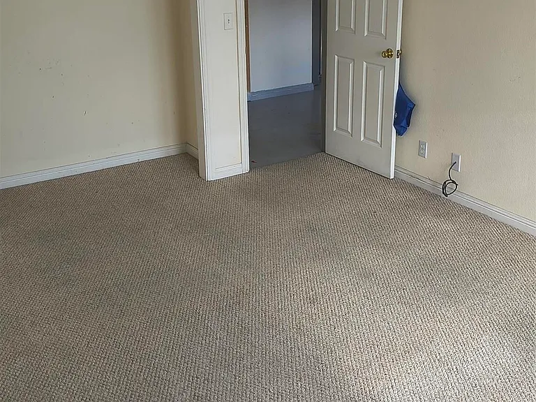 3532 San Leandro St #B — Photo 2