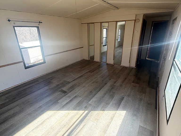 169 Walnut Valley Ln — Photo 6