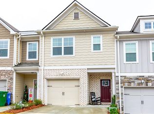 1895 Plainsboro Dr, Lithonia, GA 30058