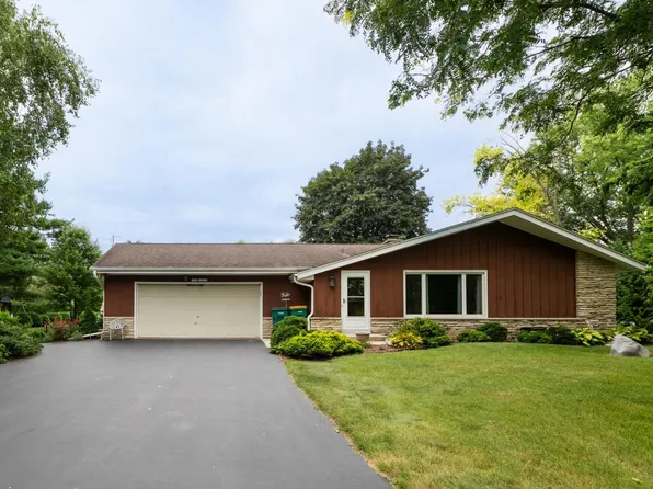 W202N12135 Patricia LANE, Richfield, WI 53076