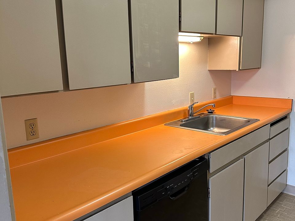 1st image of 545 NE Kamiaken St #22