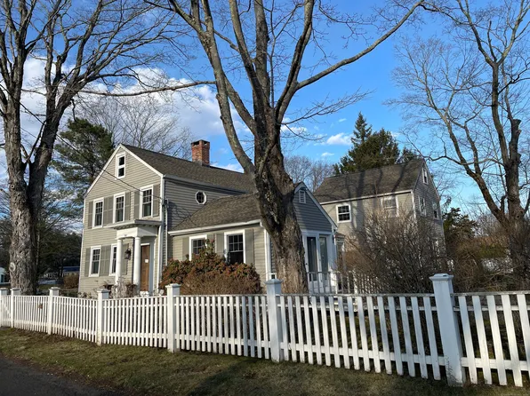 387 North River Street, Guilford, CT 06437